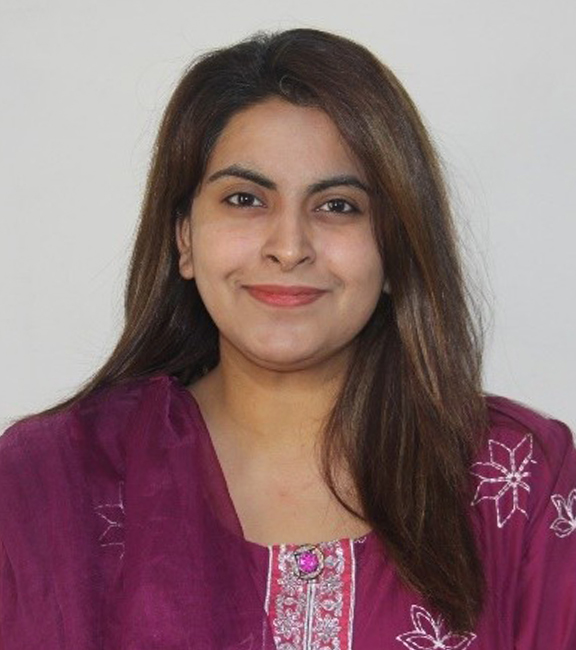 Ms Salwa Aftab